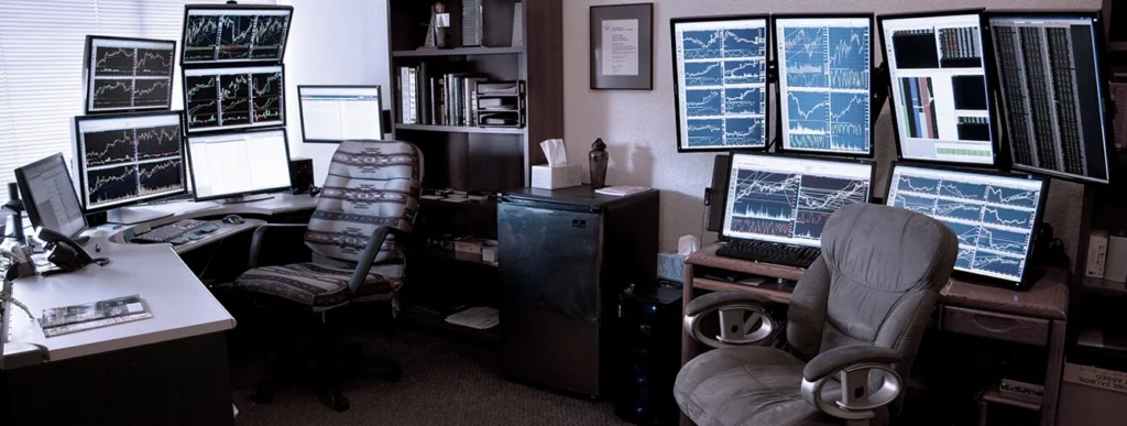 Multiple Monitor Trading Computer Setup